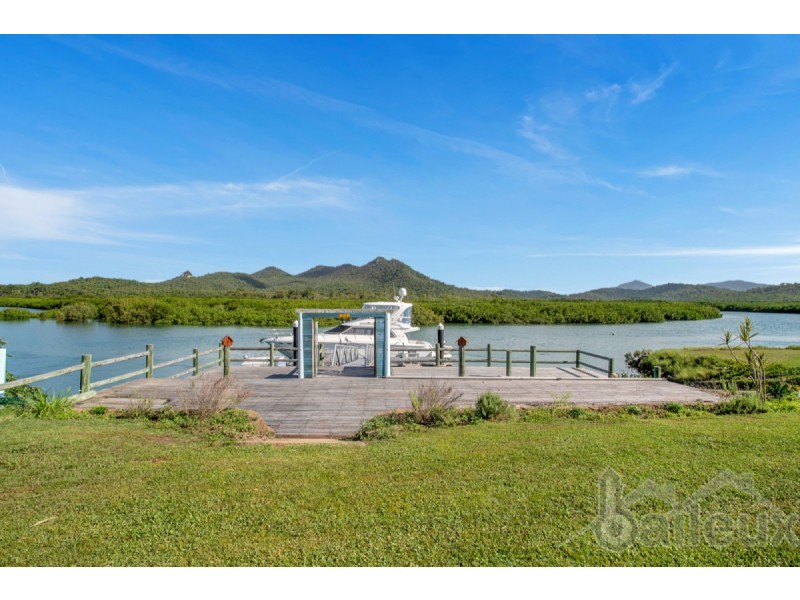 88 Poinciana Avenue, Seaforth QLD 4741