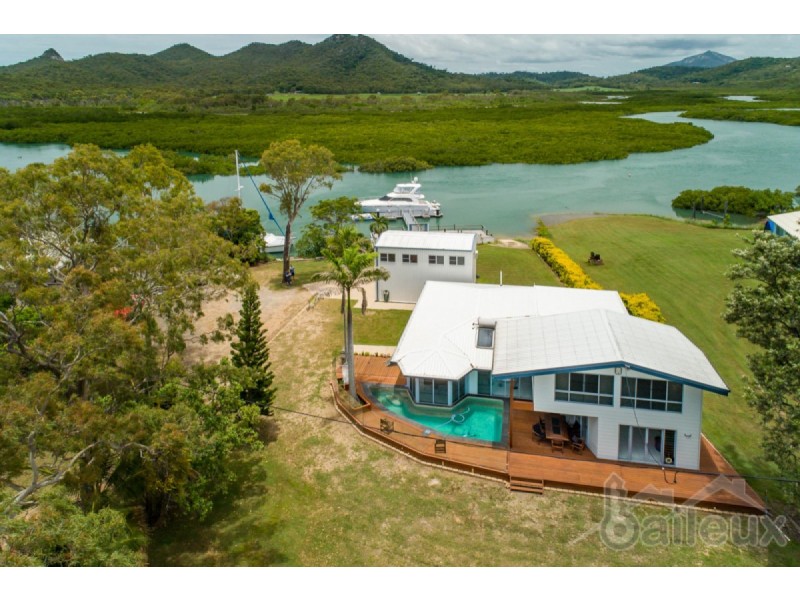 88 Poinciana Avenue, Seaforth QLD 4741