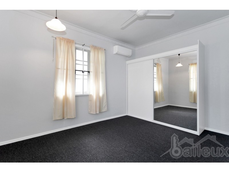 21 Mackenzie Street, West Mackay QLD 4740