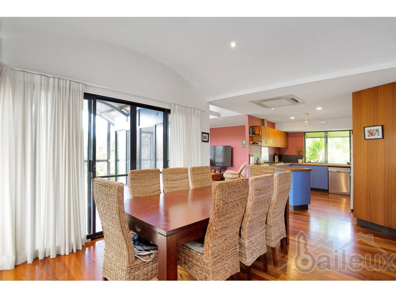 174 Waverley Street, Bucasia QLD 4750