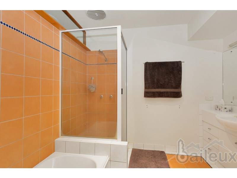 174 Waverley Street, Bucasia QLD 4750