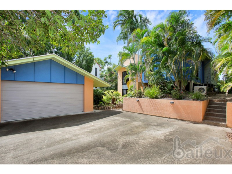 174 Waverley Street, Bucasia QLD 4750