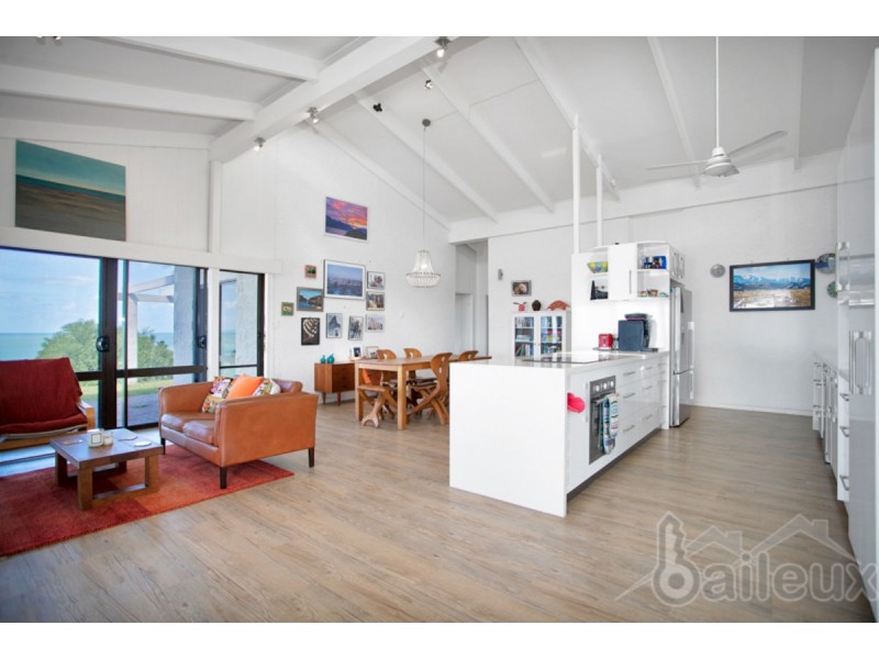 30 Ian wood Drive, Dolphin Heads QLD 4740