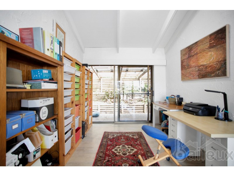 30 Ian wood Drive, Dolphin Heads QLD 4740