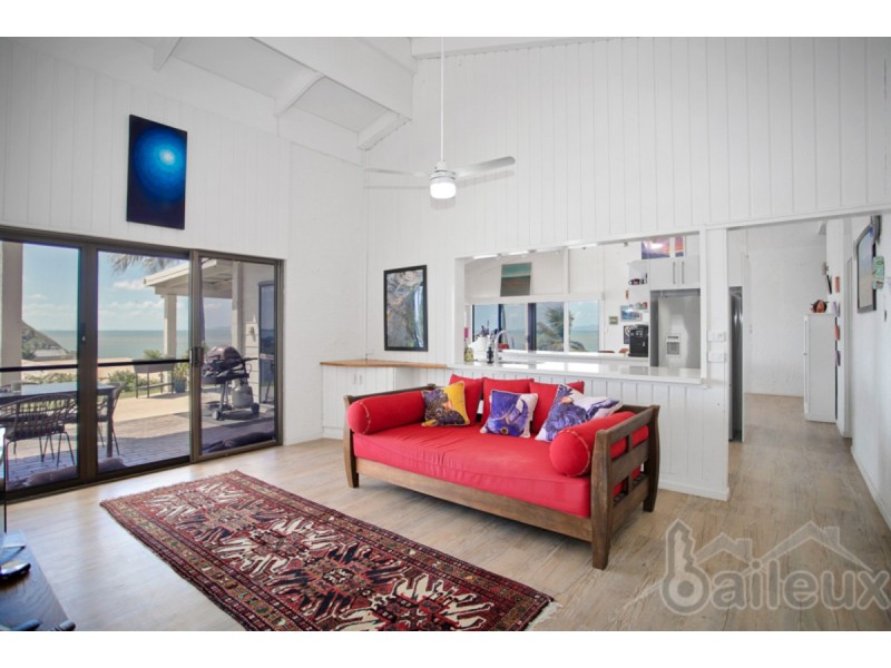 30 Ian wood Drive, Dolphin Heads QLD 4740