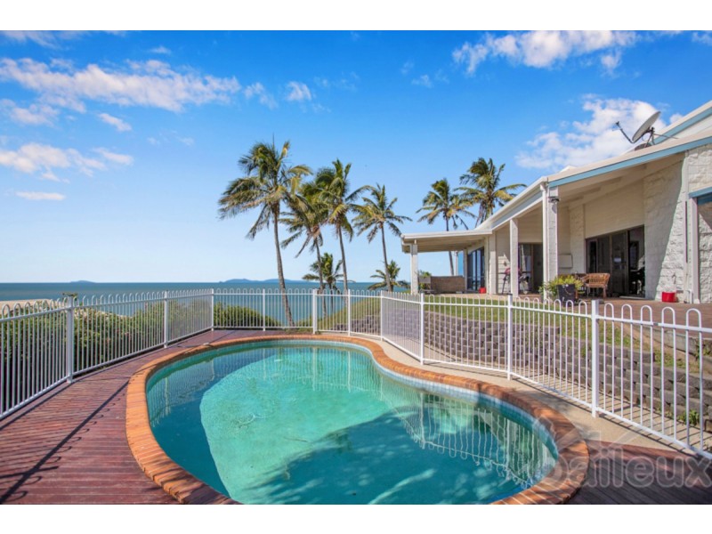 30 Ian wood Drive, Dolphin Heads QLD 4740