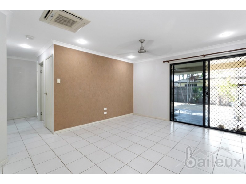 79 Wheeler Drive, Glenella QLD 4740