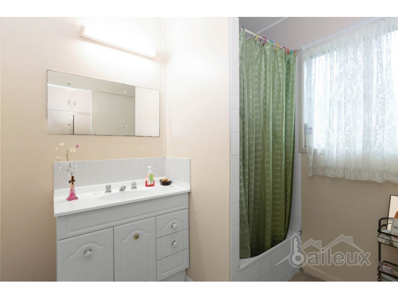 18 Meyer Street, Mount Pleasant QLD 4740