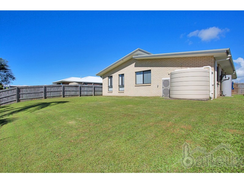 18 Burge Court, Glenella QLD 4740