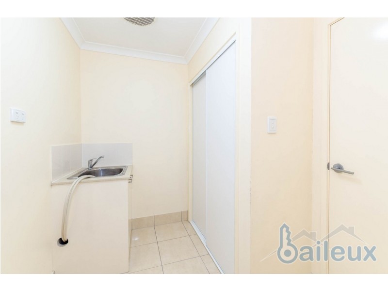 15 Brindabella Parade, New Auckland QLD 4680