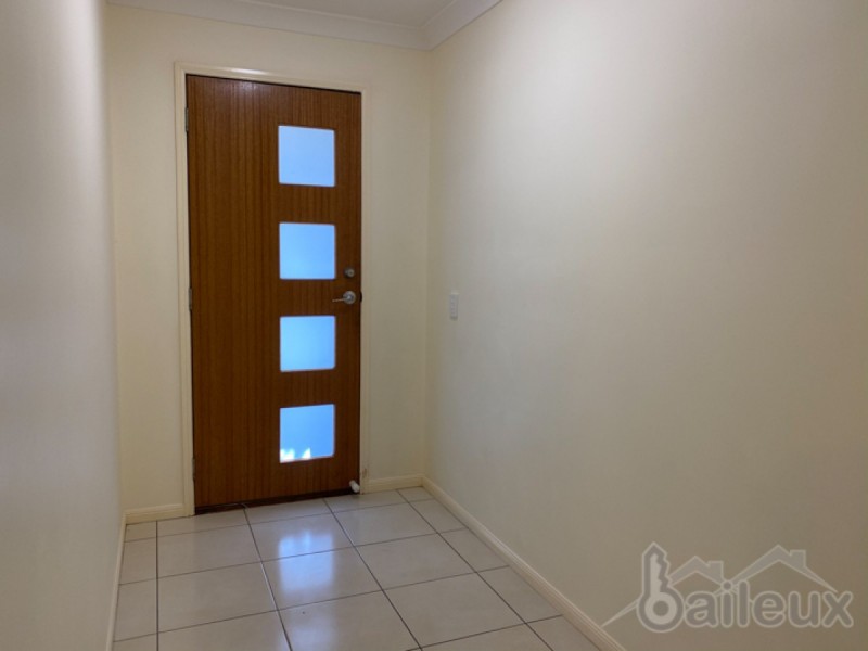64 Newport Parade, Blacks Beach QLD 4740
