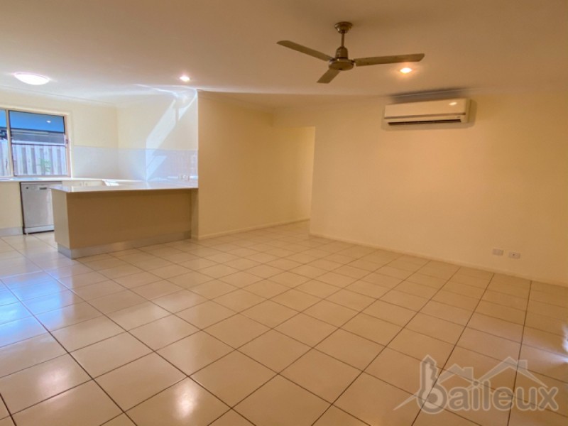 64 Newport Parade, Blacks Beach QLD 4740