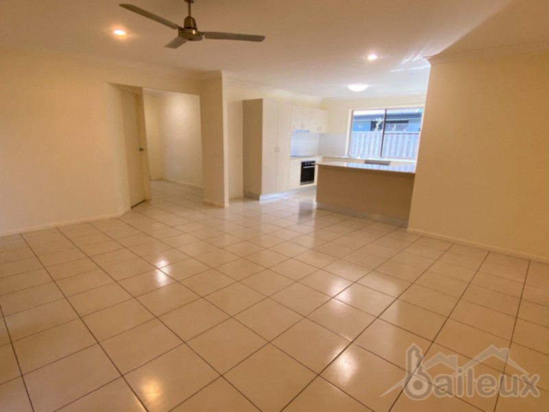 64 Newport Parade, Blacks Beach QLD 4740