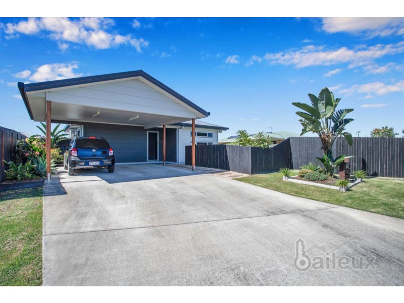 3 Michelle Place, Mirani QLD 4754