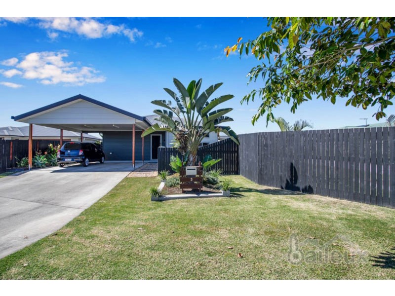 3 Michelle Place, Mirani QLD 4754
