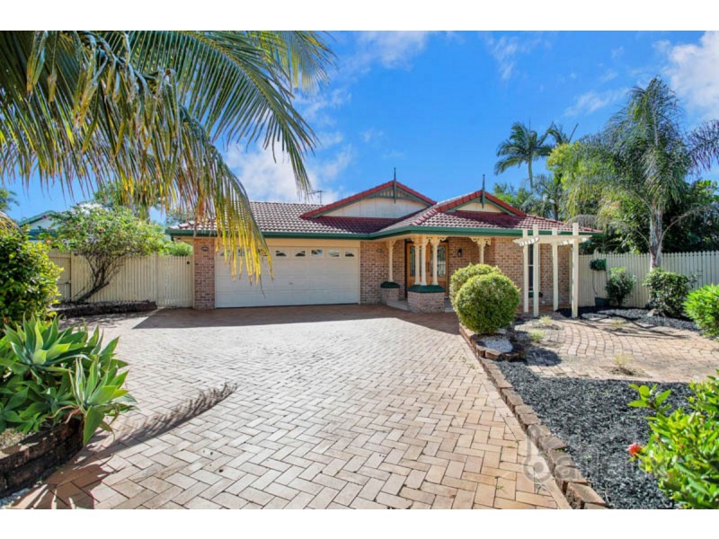 7 Bradman Drive, Glenella QLD 4740