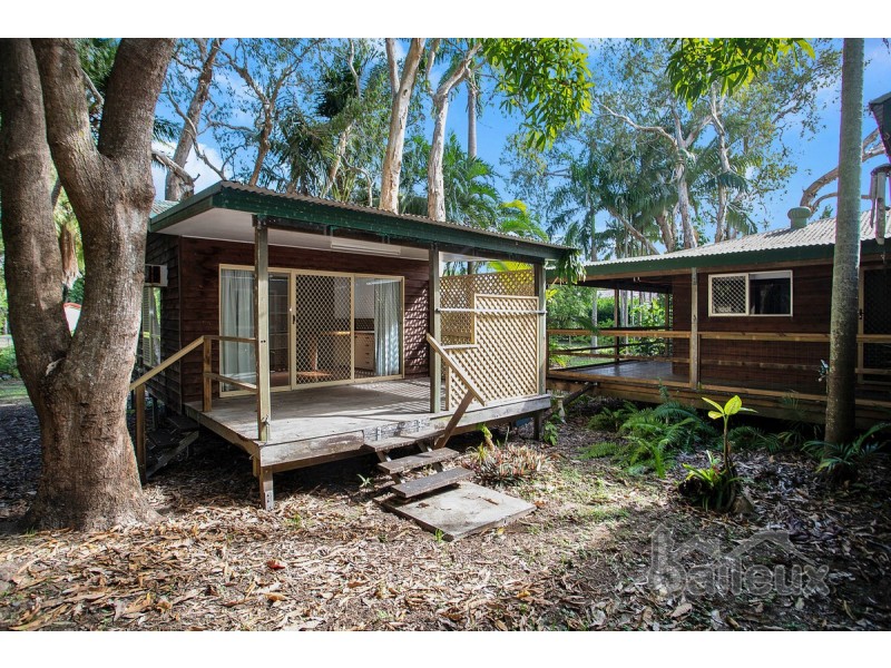 33b Ocean Avenue, Slade Point QLD 4740
