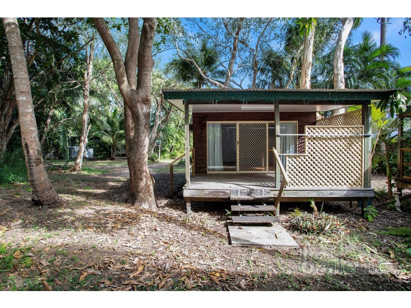 33b Ocean Avenue, Slade Point QLD 4740