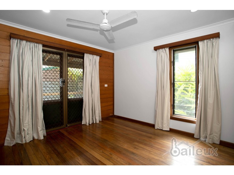 33a Ocean Avenue, Slade Point QLD 4740