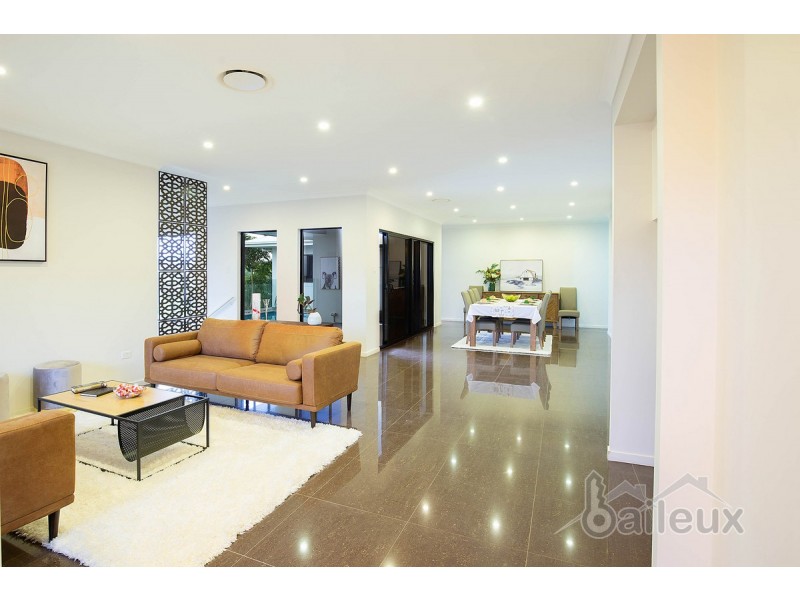 11 Roy Court, Glenella QLD 4740