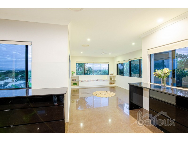 11 Roy Court, Glenella QLD 4740