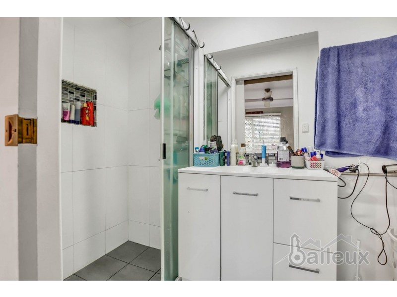 16 Matilda Court, Mirani QLD 4754