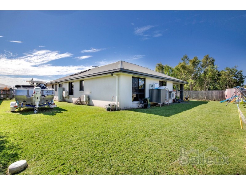 5 Burge Court, Glenella QLD 4740