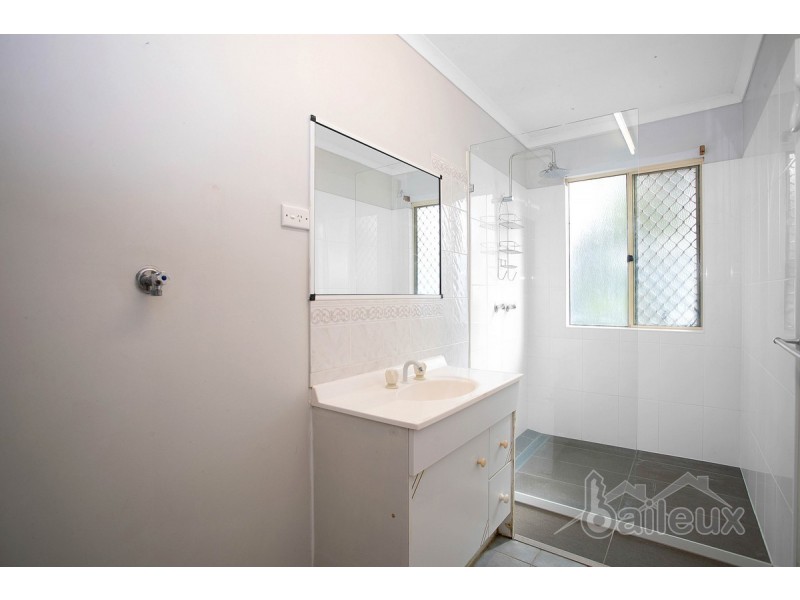 33b Ocean Avenue, Slade Point QLD 4740