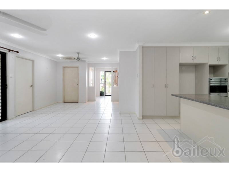 79 Wheeler Drive, Glenella QLD 4740