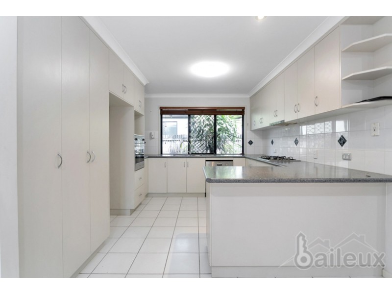 79 Wheeler Drive, Glenella QLD 4740