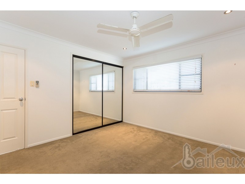 3 Francey Drive, Glenella QLD 4740