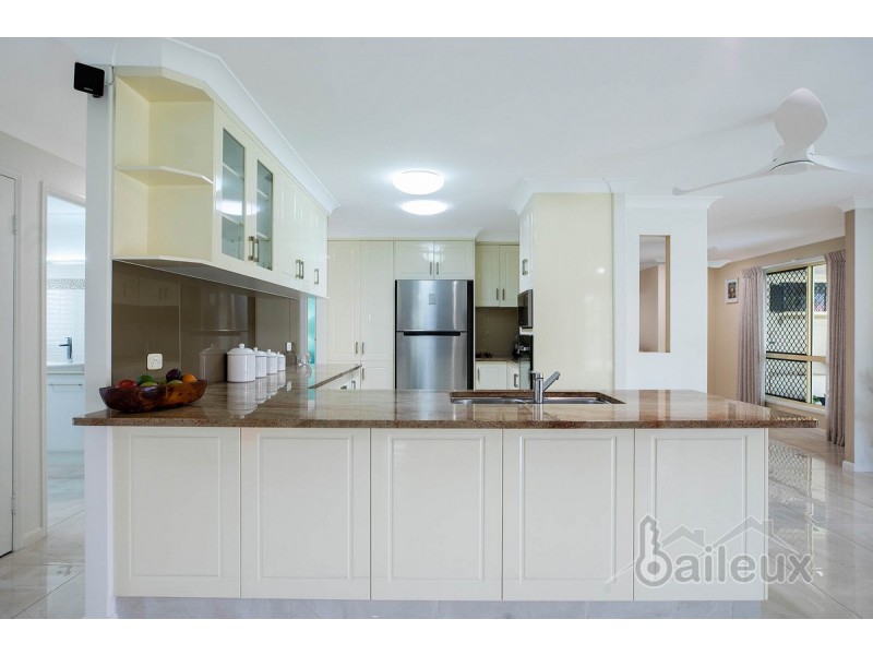 23 Chelsea Crescent, Glenella QLD 4740