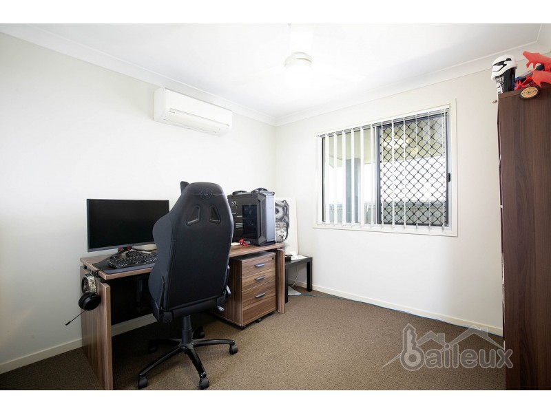 18 Majesty Street, Rural View QLD 4740