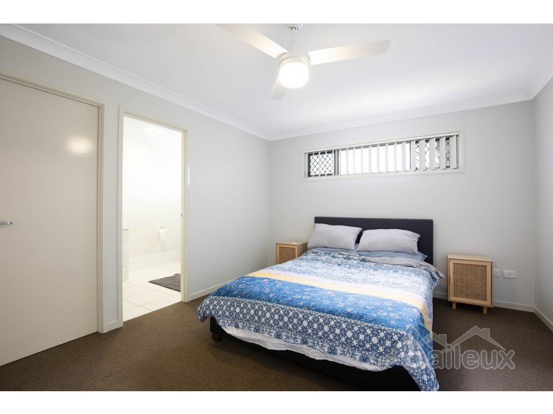 18 Majesty Street, Rural View QLD 4740