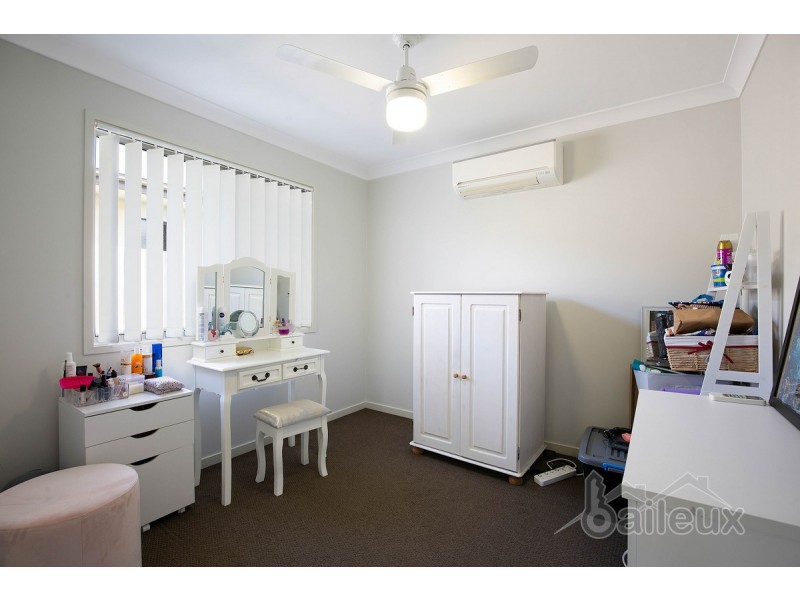 18 Majesty Street, Rural View QLD 4740