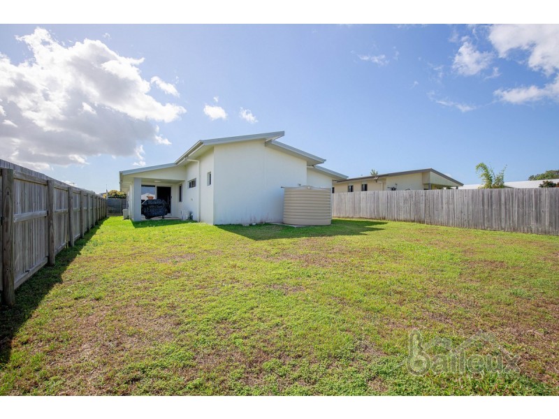 18 Majesty Street, Rural View QLD 4740