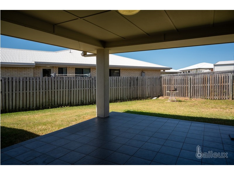 46 Village Circuit, Eimeo QLD 4740