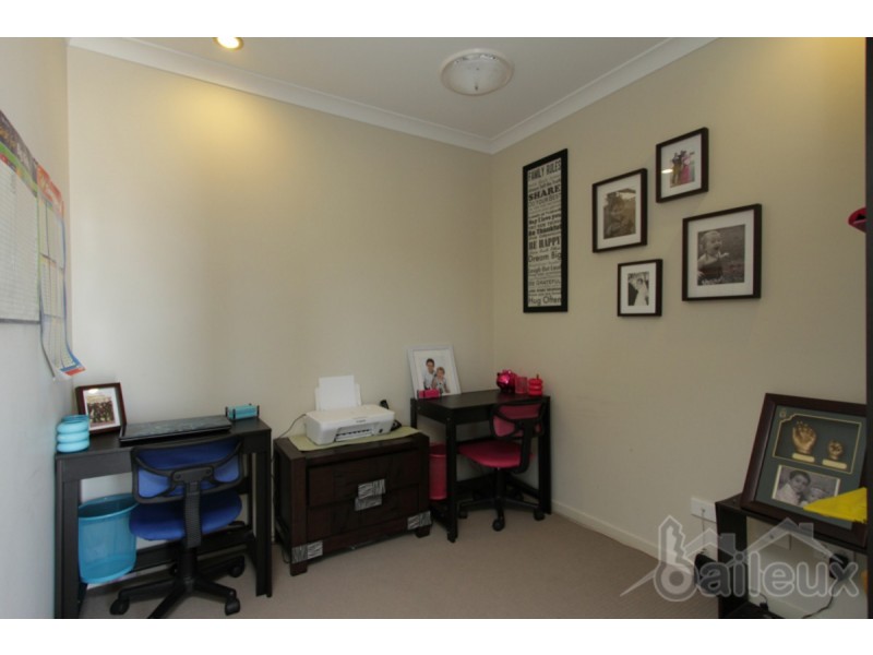 59 Beach Road, Dolphin Heads QLD 4740