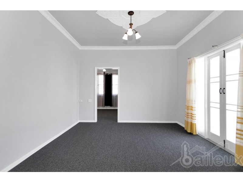 21 Mackenzie Street, West Mackay QLD 4740