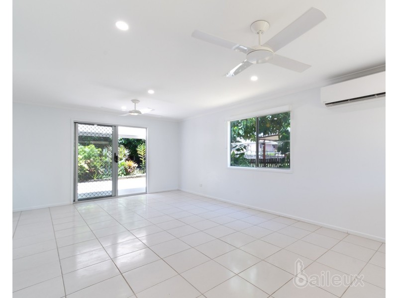 49 Blacks Beach Road, Blacks Beach QLD 4740