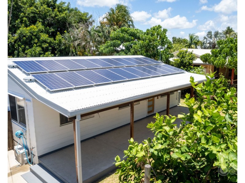 49 Blacks Beach Road, Blacks Beach QLD 4740