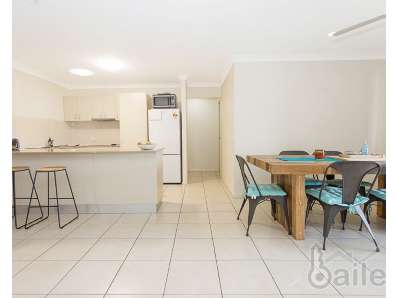1/8 Galleon Circuit, Bucasia QLD 4750