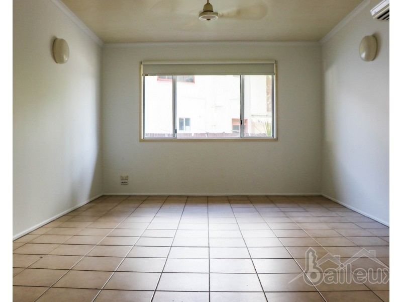 2/31 Ocean Avenue, Slade Point QLD 4740