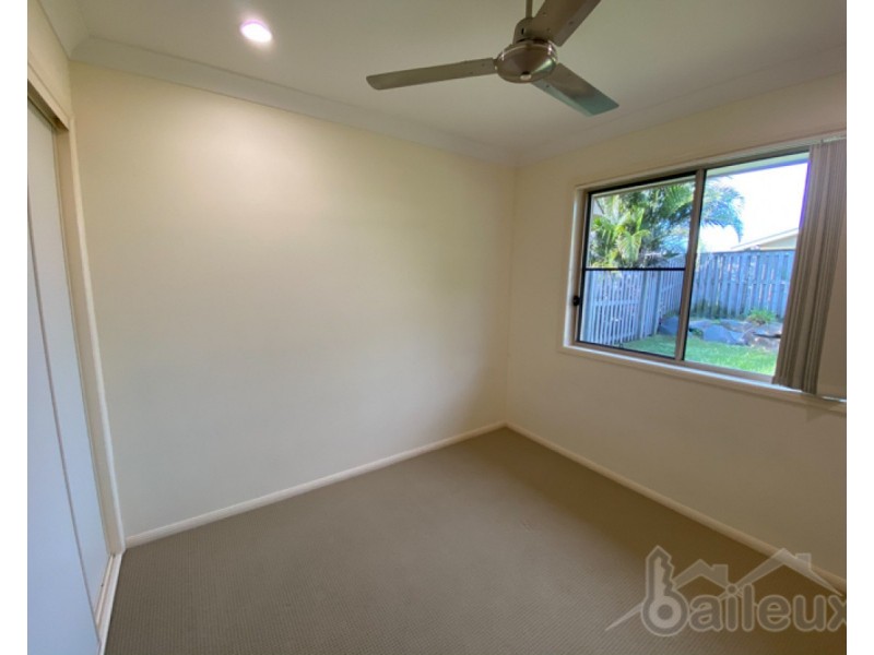 64 Newport Parade, Blacks Beach QLD 4740