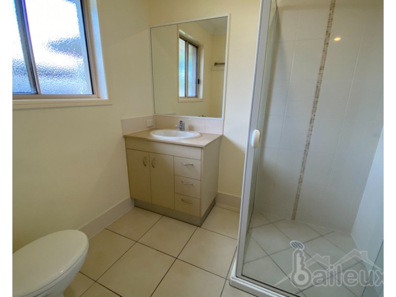 64 Newport Parade, Blacks Beach QLD 4740