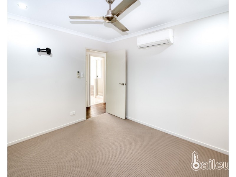 59 Beach Road, Dolphin Heads QLD 4740