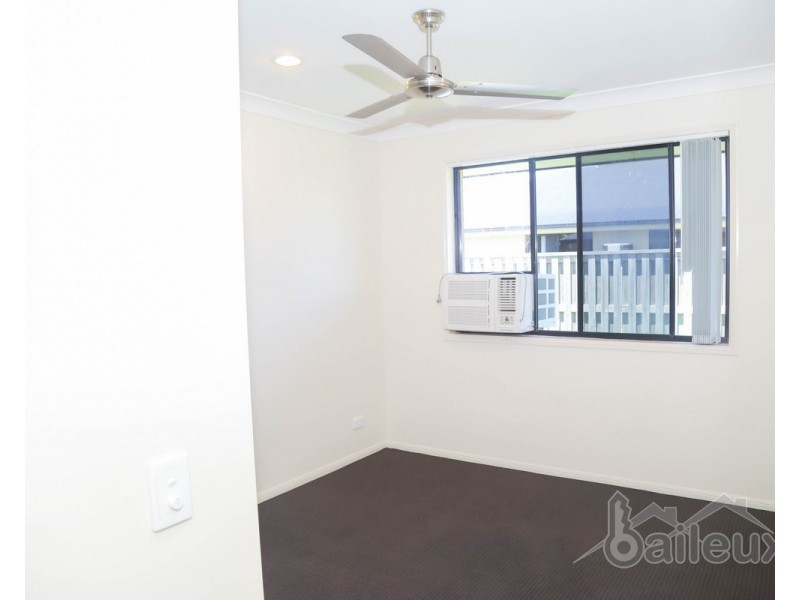 50 Whitehaven Drive, Blacks Beach QLD 4740