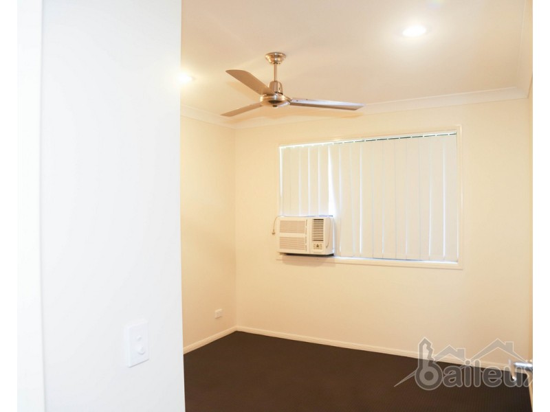 50 Whitehaven Drive, Blacks Beach QLD 4740