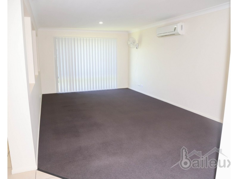 50 Whitehaven Drive, Blacks Beach QLD 4740