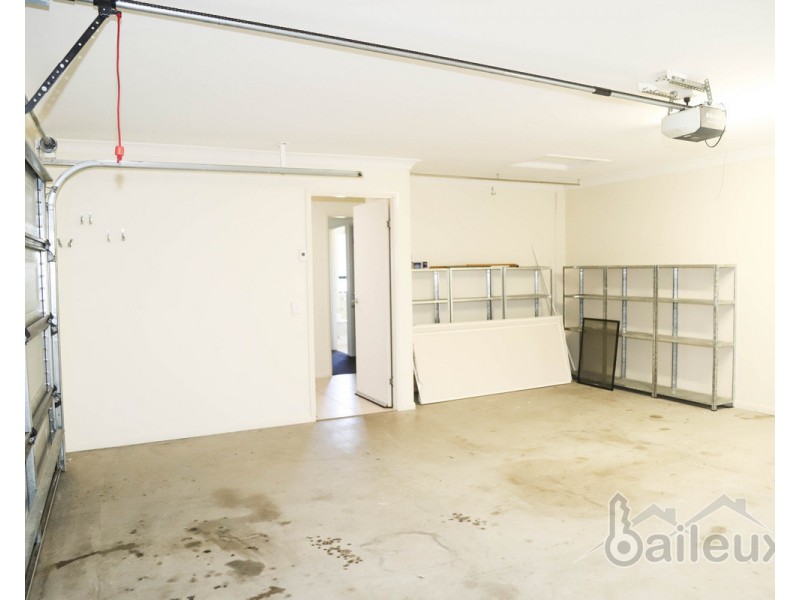 50 Whitehaven Drive, Blacks Beach QLD 4740
